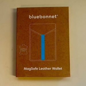 Bluebonnet MagSafe Leather Wallet.NIB.Leather. Premium Full- Grain Leather.